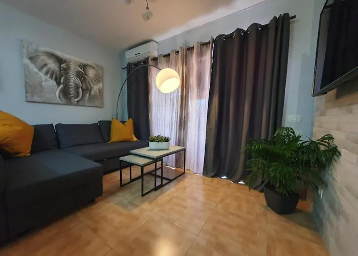 Surycan, Beautiful In Apartmán